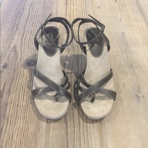 Mia 2 Heeled Sandal - Brown
